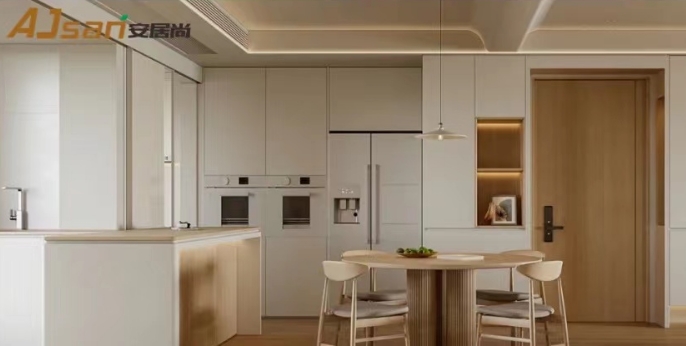 �����а���